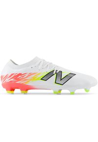Korki męskie New Balance FURON PRO FG V8 SF2FIB8 – białe. Zapięcie: sznurówki. Kolor: biały. Materiał: materiał, nylon, syntetyk. Szerokość cholewki: normalna. Wzór: jodełka. Sport: bieganie, piłka nożna, fitness #1