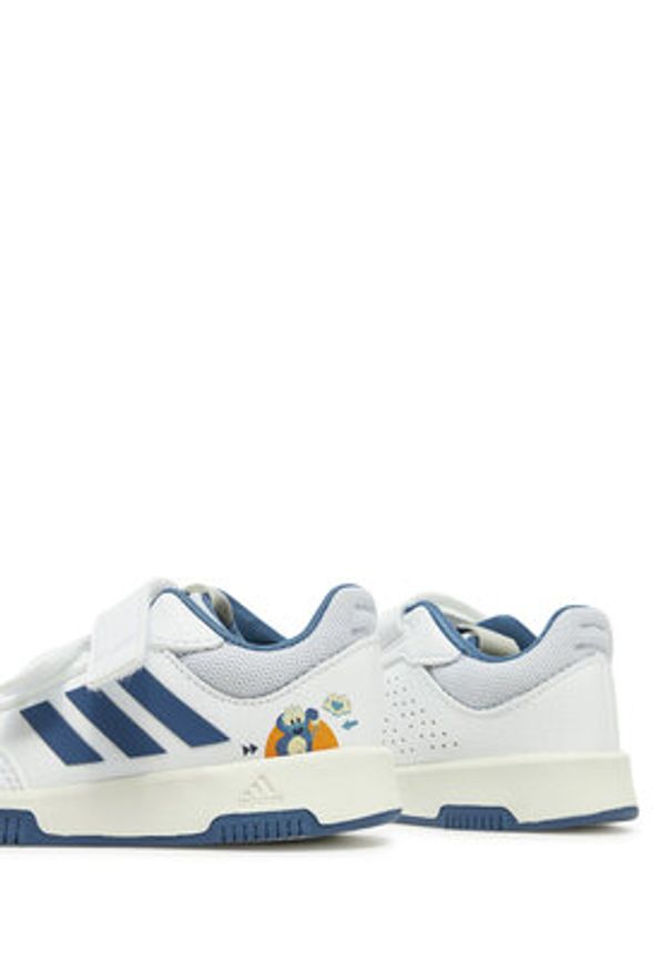 Adidas - adidas Sneakersy Disney Mickey Mouse Tensaur IH8879 Biały. Kolor: biały. Materiał: skóra. Wzór: motyw z bajki