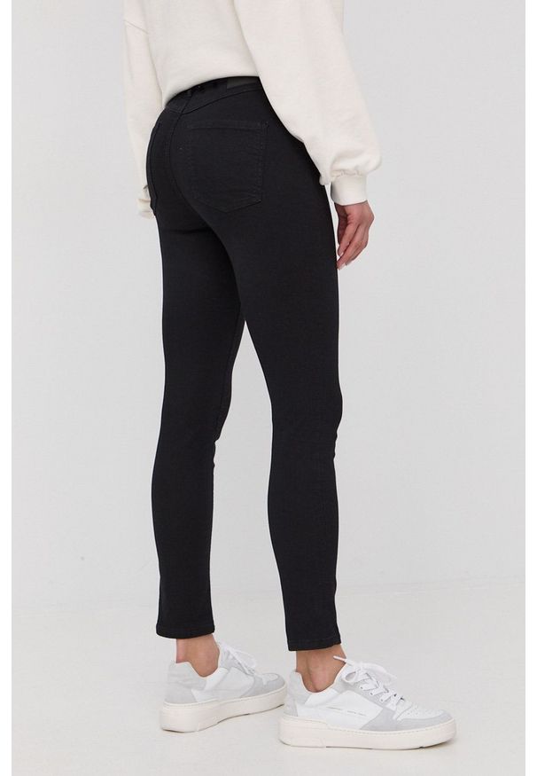 BOSS jeansy damskie high waist. Stan: podwyższony. Kolor: czarny