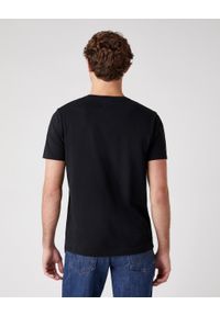 Wrangler - MĘSKI T-SHIRT WRANGLER SS SIGN OFF TEE BLACK W7C07D301