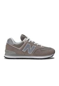 Buty do chodzenia męskie New Balance 574. Zapięcie: sznurówki. Kolor: szary. Materiał: tkanina, zamsz, materiał, syntetyk. Szerokość cholewki: normalna. Model: New Balance 574. Sport: turystyka piesza