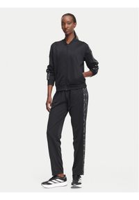 Adidas - adidas Dres Essentials 3-Stripes KG1875 Czarny Regular Fit. Kolor: czarny. Materiał: syntetyk #1