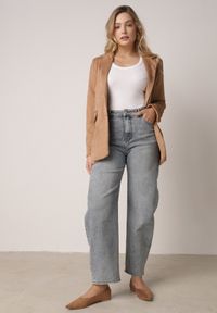 Born2be - Jasnoniebieskie Bawełniane Jeansy o Kroju Barrel Leg z Wysokim Stanem Vimariele. Okazja: na co dzień. Stan: podwyższony. Kolor: niebieski. Styl: casual, klasyczny, boho #7