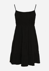 Born2be - Czarna Rozkloszowana Sukienka na Ramiączkach z Gumkami w Talii Ageridia. Kolor: czarny. Długość rękawa: na ramiączkach. Styl: elegancki #2