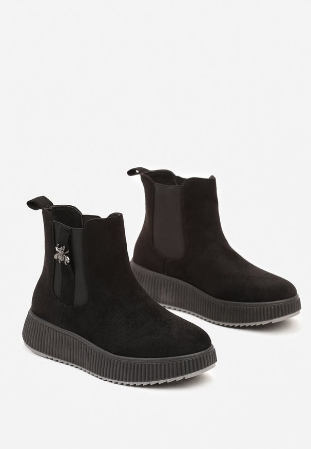 Born2be - Czarne Botki Sztyblety na Platformie z Metalowym Detalem przy Cholewce Danellia. Okazja: na co dzień. Kolor: czarny. Materiał: jeans. Szerokość cholewki: normalna. Obcas: na platformie. Styl: casual, elegancki