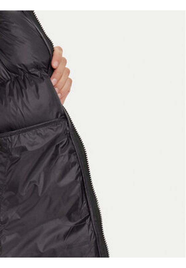 Puma Kurtka zimowa 627472 Czarny Oversize. Kolor: czarny. Materiał: syntetyk. Sezon: zima