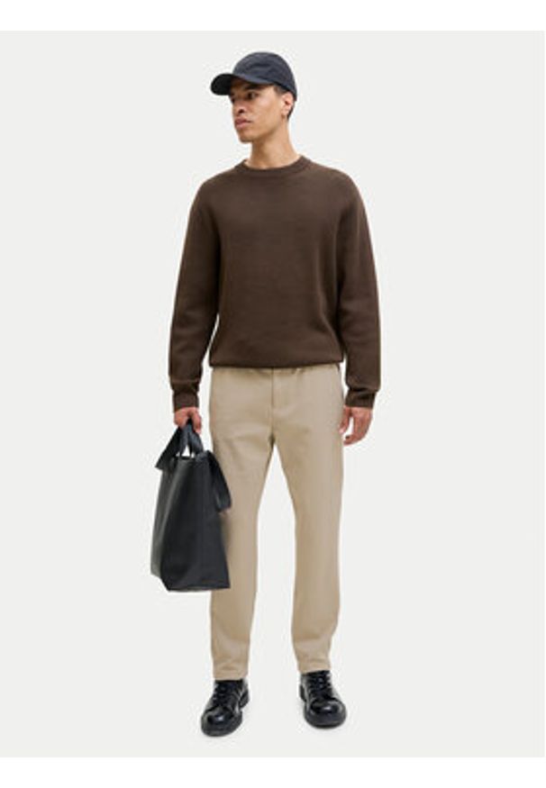 Jack & Jones Spodnie materiałowe Ace Neo 12282533 Beżowy Tapered Fit. Kolor: beżowy. Materiał: bawełna