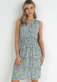 Born2be - Jasnoniebieska Sukienka Midi z Gumkami w Pasie i Kopertowym Dekoltem Feseti. Okazja: na co dzień. Typ kołnierza: dekolt kopertowy. Kolor: niebieski. Typ sukienki: kopertowe. Styl: casual, elegancki. Długość: midi #1