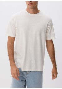 Reserved - T-shirt comfort z dodatkiem lnu - złamana biel. Materiał: len