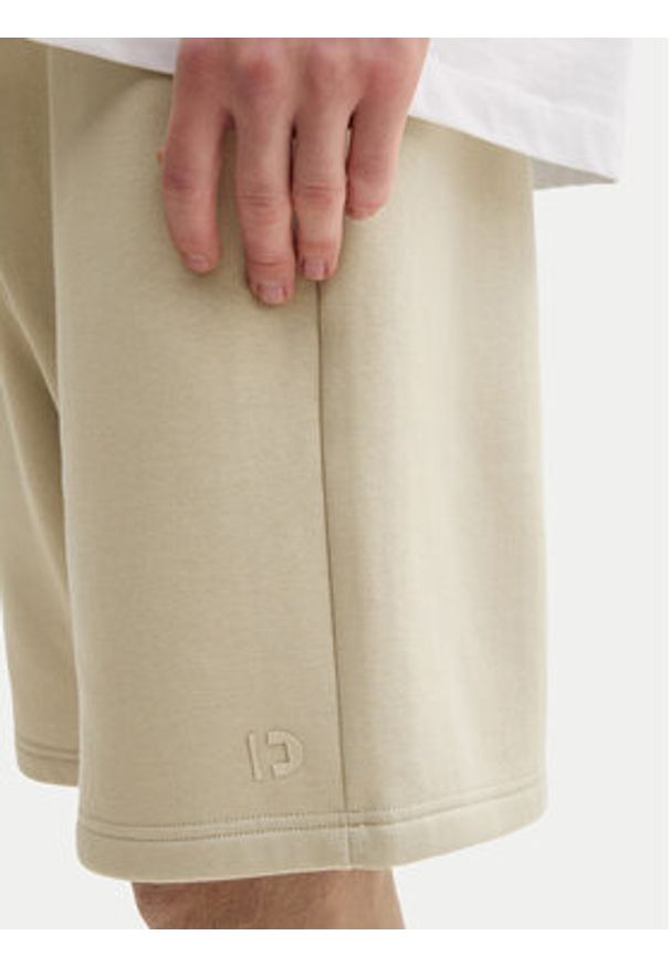 Tom Tailor Denim Szorty sportowe 1045584 Beżowy Regular Fit. Kolor: beżowy. Materiał: bawełna, syntetyk. Styl: sportowy