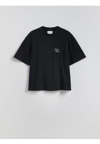 Reserved - T-shirt loose z nadrukiem - czarny. Kolor: czarny. Materiał: bawełna, dzianina. Wzór: nadruk