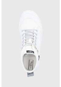Pepe Jeans trampki Ascot Logo damskie kolor biały. Nosek buta: okrągły. Zapięcie: sznurówki. Kolor: biały. Materiał: guma. Szerokość cholewki: normalna. Obcas: na platformie #2