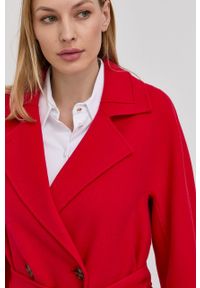 Marella Płaszcz wełniany kolor czerwony przejściowy dwurzędowy. Okazja: na co dzień. Kolor: czerwony. Materiał: wełna. Styl: casual, klasyczny