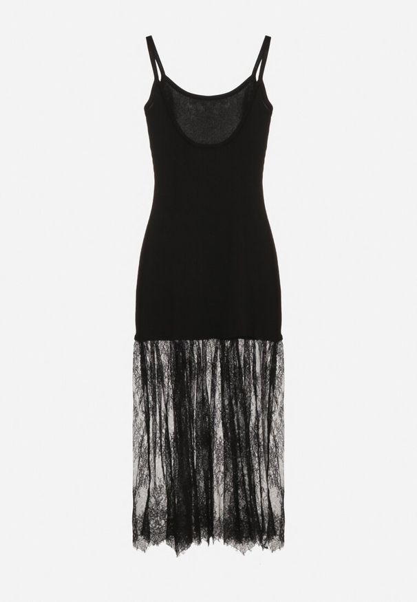 Born2be - Czarna Prążkowana Sukienka Koktajlowa Ozdobiona Koronką Sonalitea. Kolor: czarny. Materiał: prążkowany, koronka. Wzór: aplikacja, koronka. Styl: wizytowy