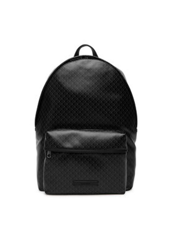 Calvin Klein Plecak Emblem Aop Coated Backpack LV04D3313G Czarny. Kolor: czarny. Materiał: materiał