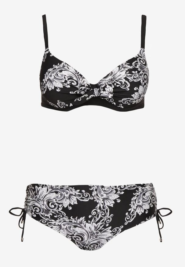 Born2be - Czarne Bikini Biustonosz z Wiązaniem i Majtki Typu Figi Norettia. Kolekcja: plus size. Kolor: czarny. Materiał: jeans