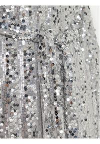 Vero Moda Sukienka koktajlowa Efa 10321447 Srebrny Regular Fit. Kolor: srebrny. Materiał: syntetyk. Styl: wizytowy #3