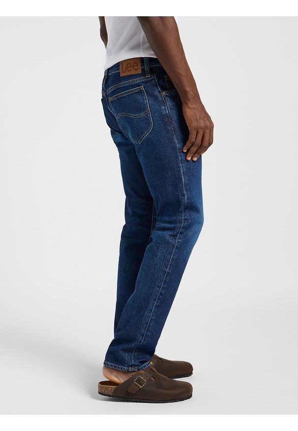 Lee - LEE MĘSKIE SPODNIE JEANSOWE LEE RIDER ANOMALY 112365113