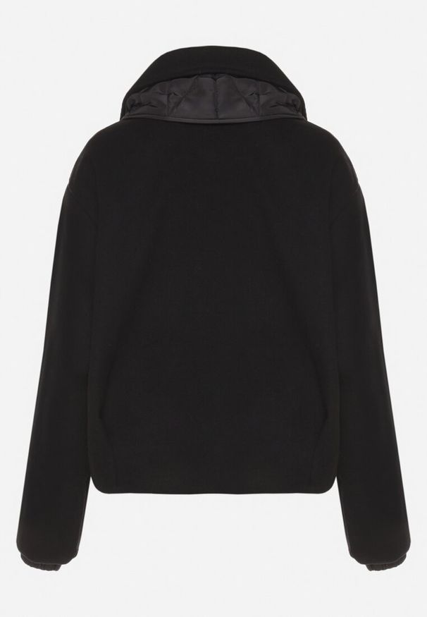 Born2be - Czarna Kurtka z Łączonych Materiałów z Odpinanym Kołnierzem Liotana. Okazja: na co dzień. Kolor: czarny. Materiał: materiał. Długość rękawa: długi rękaw. Długość: długie. Styl: elegancki, casual