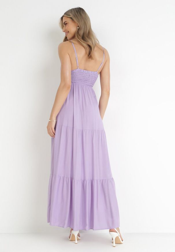 Born2be - Jasnofioletowa Bawełniana Sukienka Maxi z Ażurową Gumką w Pasie Emmaya. Kolor: fioletowy. Materiał: bawełna. Wzór: ażurowy. Sezon: lato. Długość: maxi
