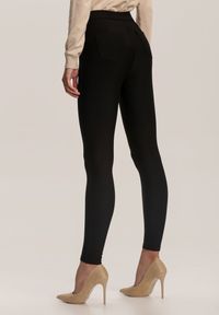 Renee - Czarne Spodnie Skinny Swiftcut. Kolor: czarny. Materiał: dzianina, materiał. Długość: długie #4