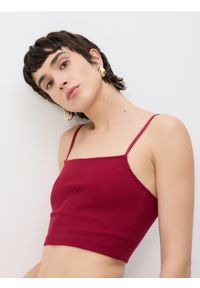 Reserved - Krótki top na ramiączkach - bordowy. Kolor: czerwony. Materiał: bawełna, dzianina. Długość rękawa: na ramiączkach. Długość: krótkie