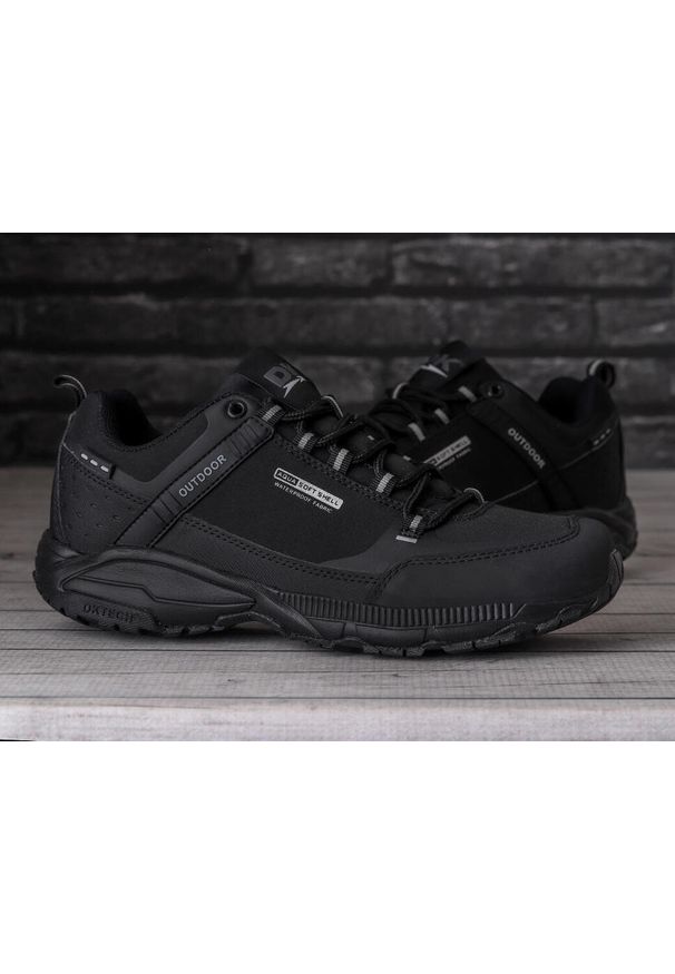 Buty męskie turystyczne trekkingowe DK PREDATOR BLK SOFTSHELL. Kolor: czarny. Materiał: softshell