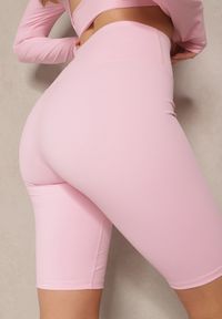 Renee - Jasnoróżowe Szorty Kolarki High Waist Basalla. Okazja: na co dzień. Stan: podwyższony. Kolor: różowy. Sezon: lato. Styl: casual #5