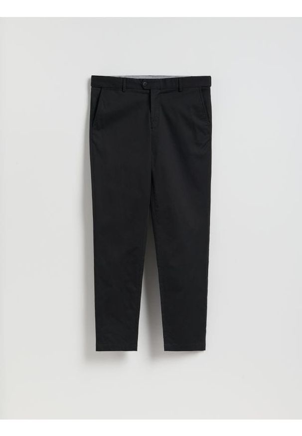 Reserved - Spodnie chino slim fit - czarny. Kolor: czarny. Materiał: tkanina, bawełna