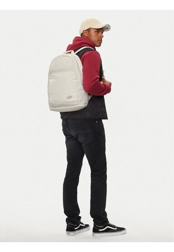 New Balance Plecak LAB23083LIN Beżowy. Kolor: beżowy. Materiał: materiał