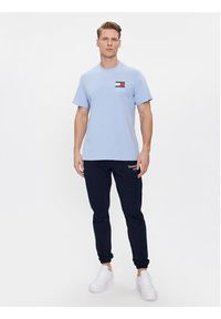 Tommy Jeans T-Shirt Essential Flag DM0DM18263 Błękitny Slim Fit. Kolor: niebieski. Materiał: bawełna #3