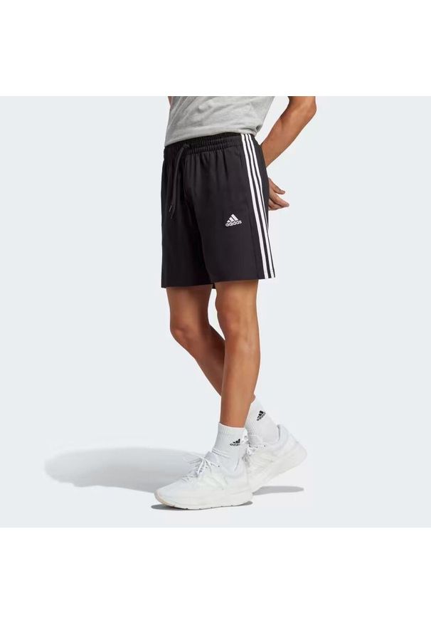 Koszulka Sportowa Adidas M 3S Sj 7 Sho Dorosłych. Kolor: czarny. Długość: krótkie. Sezon: lato
