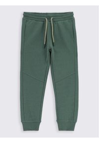 COCCODRILLO - Coccodrillo Spodnie dresowe ZC2120101FOK Zielony Regular Fit. Kolor: zielony. Materiał: bawełna