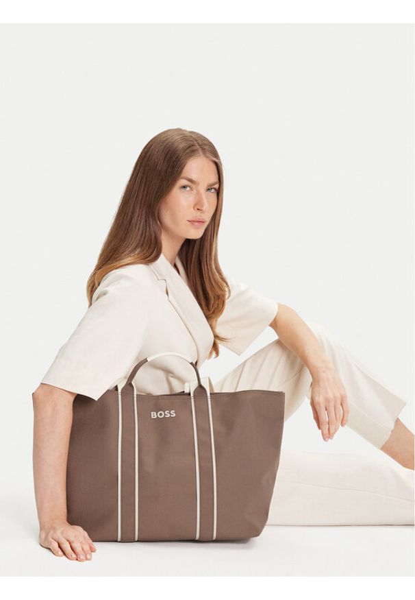 BOSS Torebka Palmah 50546461 Brązowy. Kolor: brązowy