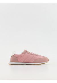 Reserved - Sneakersy z łączonych materiałów - różowy. Kolor: różowy. Materiał: materiał