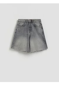 Reserved - Jeansowe szorty - szary. Kolor: szary. Materiał: jeans #1