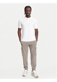 Guess Polo Z5YP02 K9WF1 Biały Regular Fit. Typ kołnierza: polo. Kolor: biały. Materiał: bawełna #4