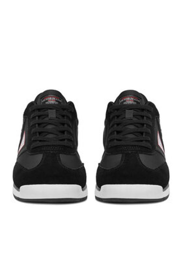 Guess Jeans Sneakersy CWBEO-DELAND-02 WE Czarny. Kolor: czarny. Materiał: materiał