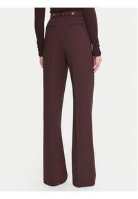 Elisabetta Franchi Spodnie materiałowe PA-099-56E2-V390 Bordowy Regular Fit. Kolor: czerwony. Materiał: syntetyk #4