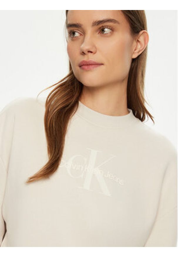 Calvin Klein Jeans Bluza Glossy Monologo J20J224724 Beżowy Regular Fit. Kolor: beżowy. Materiał: bawełna