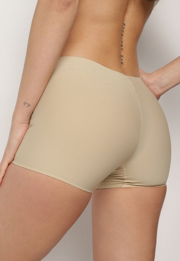 Renee - Beżowe Majtki Typu Szorty Savineira. Kolor: beżowy