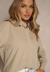 Renee - Ciemnobeżowa Koszula z Wiskozą w Klasycznym Stylu Lisarila. Okazja: na spotkanie biznesowe, na co dzień. Kolor: beżowy. Materiał: wiskoza. Długość rękawa: długi rękaw. Długość: długie. Styl: klasyczny #4