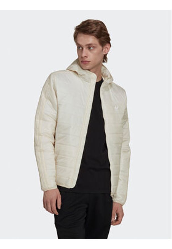 Adidas - adidas Kurtka puchowa Puffer HL9213 Écru Regular Fit. Kolor: beżowy. Materiał: syntetyk