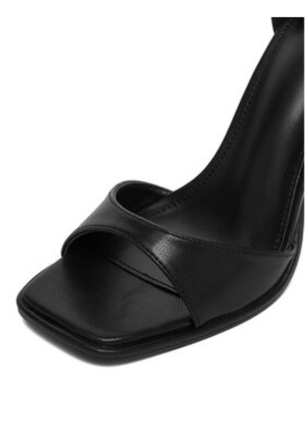 DeeZee Sandały CEO-LCCC1510-1 Czarny. Kolor: czarny. Materiał: materiał