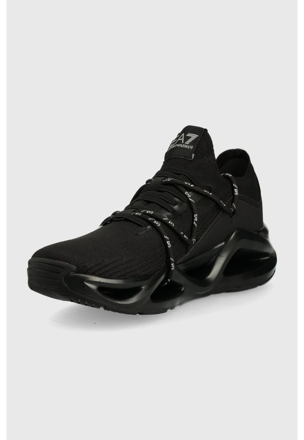 EA7 Emporio Armani sneakersy kolor czarny. Nosek buta: okrągły. Zapięcie: sznurówki. Kolor: czarny. Materiał: guma. Obcas: na platformie