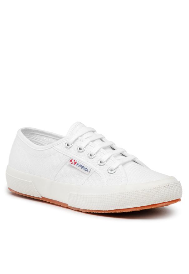 Tenisówki Superga 2750 Cotu Classic S000010 White 901. Kolor: biały. Materiał: materiał