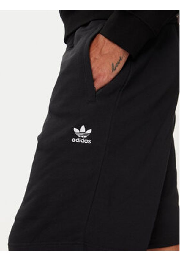 Adidas - adidas Szorty sportowe Essentials Trefoil IY8520 Czarny Regular Fit. Kolor: czarny. Materiał: bawełna. Styl: sportowy