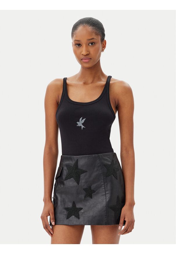 One Teaspoon Top Fine 26605 Czarny Slim Fit. Kolor: czarny. Materiał: bawełna