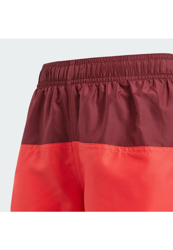 Adidas - Szorty Colorblock Swim Shorts 4.5-Inch Kids. Kolor: czerwony. Materiał: materiał