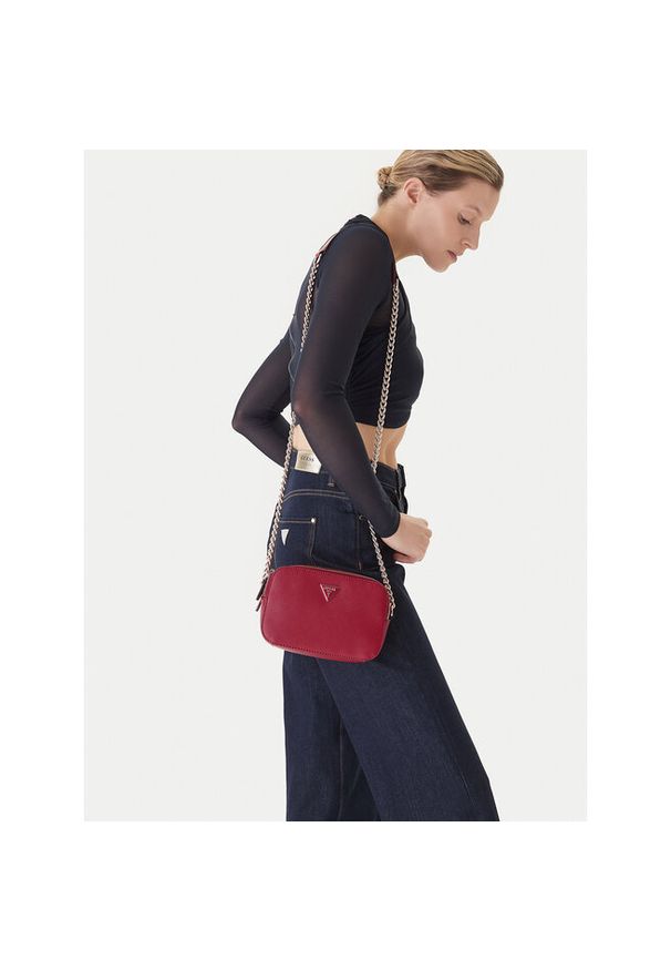 Torebka Guess. Kolor: czerwony